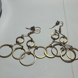 Elegant Gold Hoop Earrings